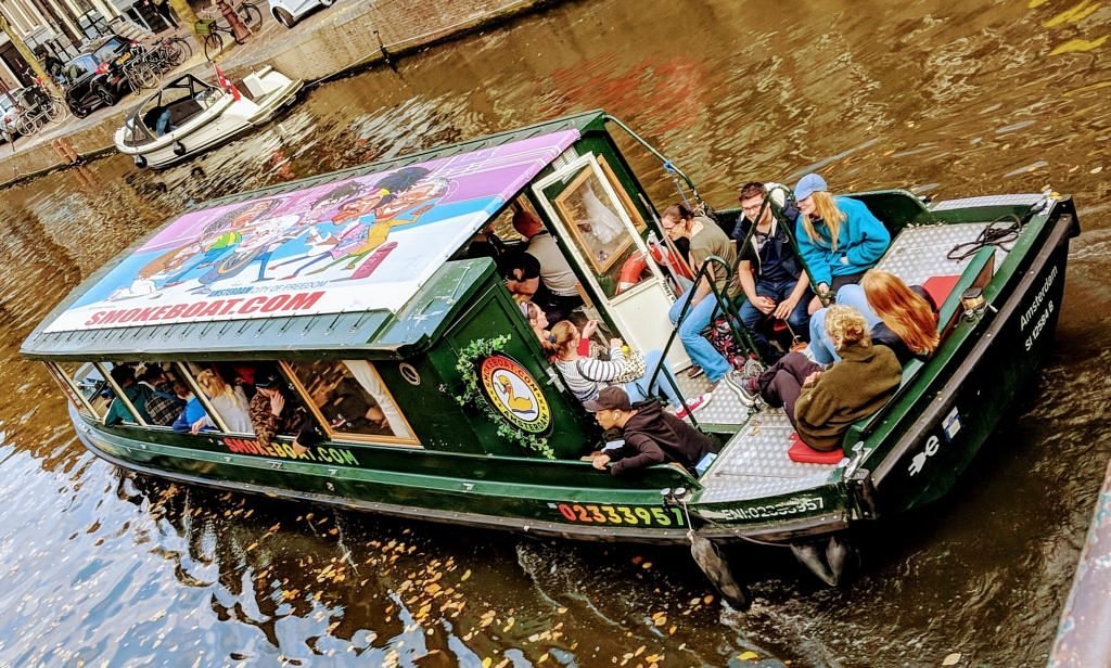 Smoke Boat Amsterdam