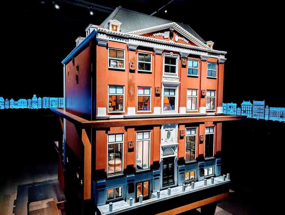 Museum of the Canals Het Grachtenhuis Amsterdam